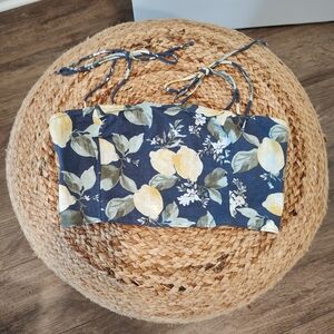 NWT Abercrombie and Fitch Floral Lemon Tie Top